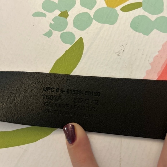 Men's black genuin leather size 42 belt - Picture 3 of 6